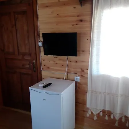 Feslegenbuku Ahsap Evler Hotell Bozalan